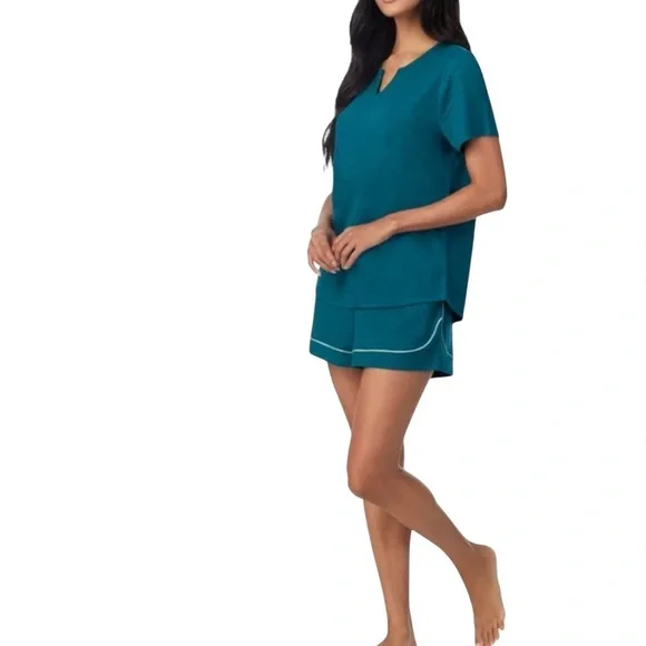 Carole Hochman Midnight Women's 3-piece PJ Set
NWT (S) - Picture 3 of 5